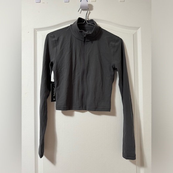 Aritzia TNA zip up legging set - Picture 1 of 8